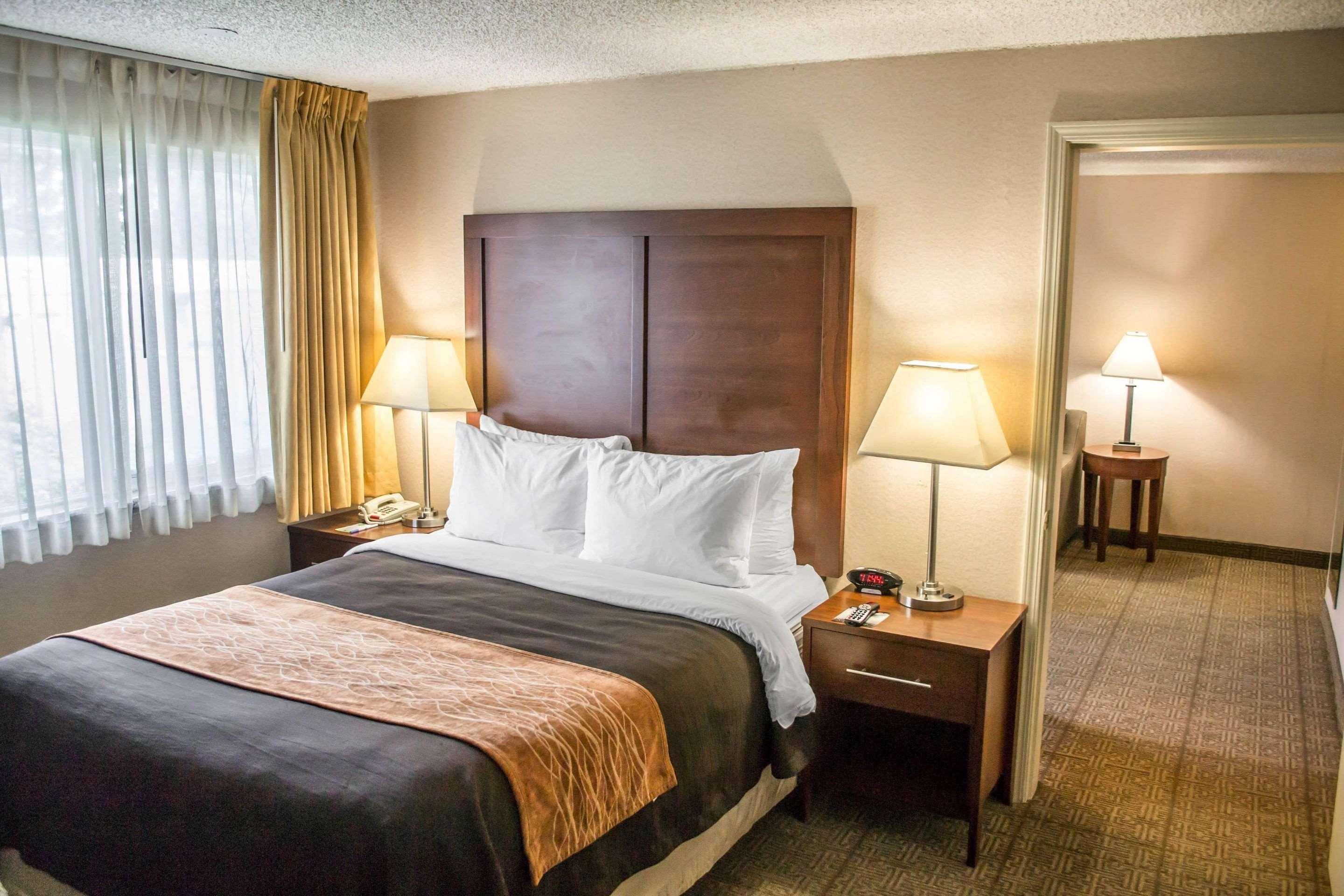 Comfort Inn & Suites Beaverton - Portland West מראה חיצוני תמונה