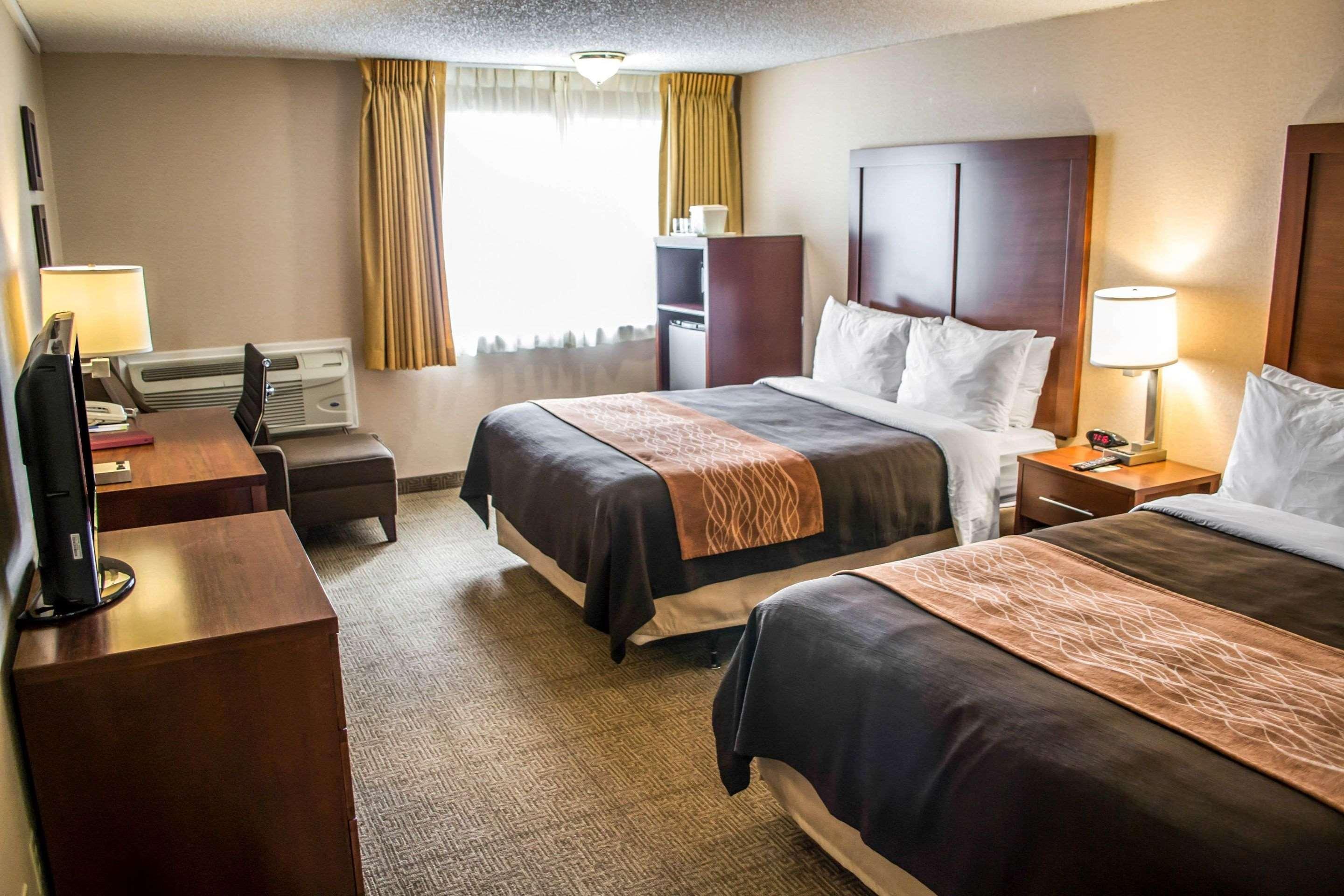 Comfort Inn & Suites Beaverton - Portland West מראה חיצוני תמונה