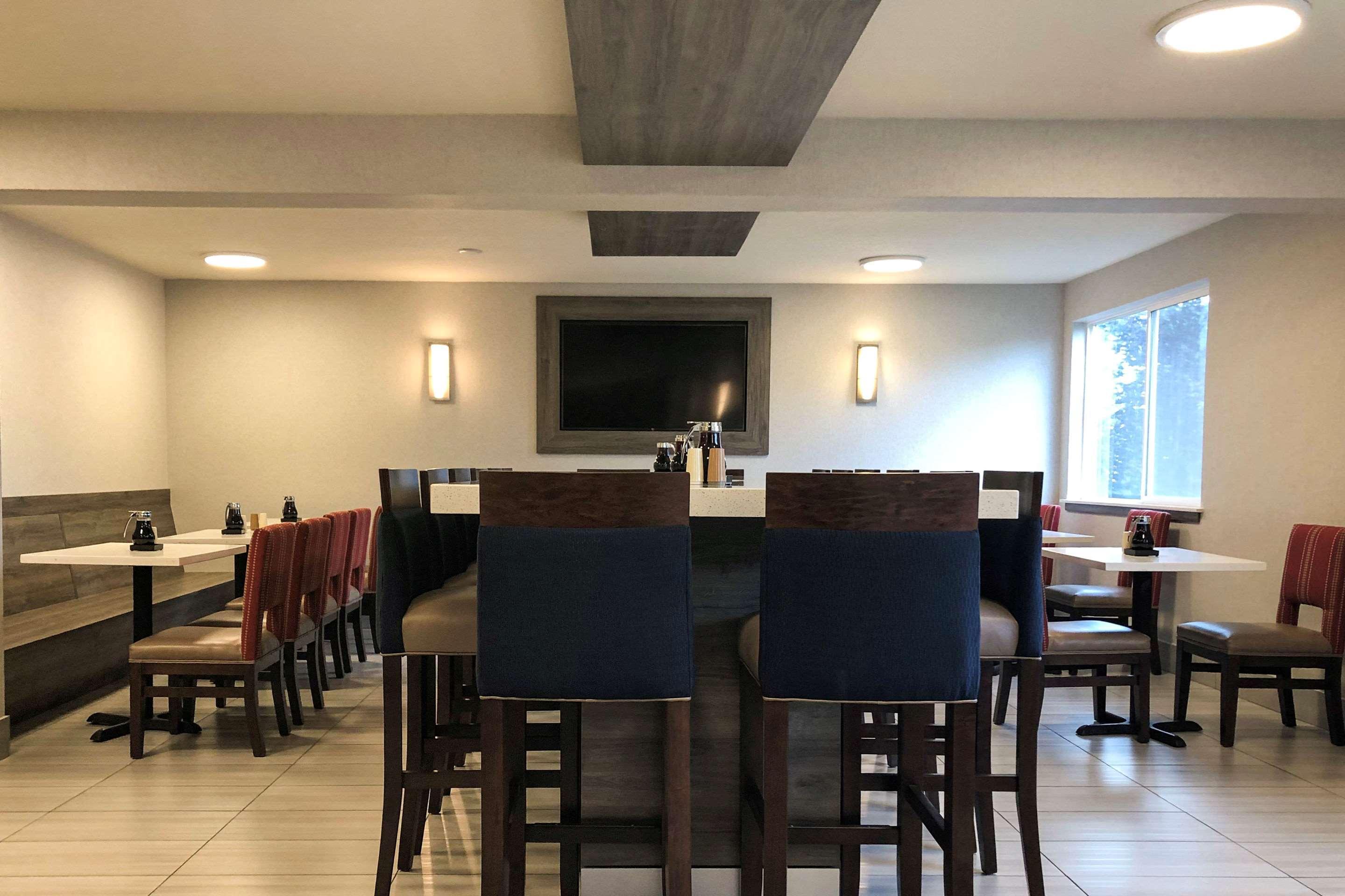Comfort Inn & Suites Beaverton - Portland West מראה חיצוני תמונה