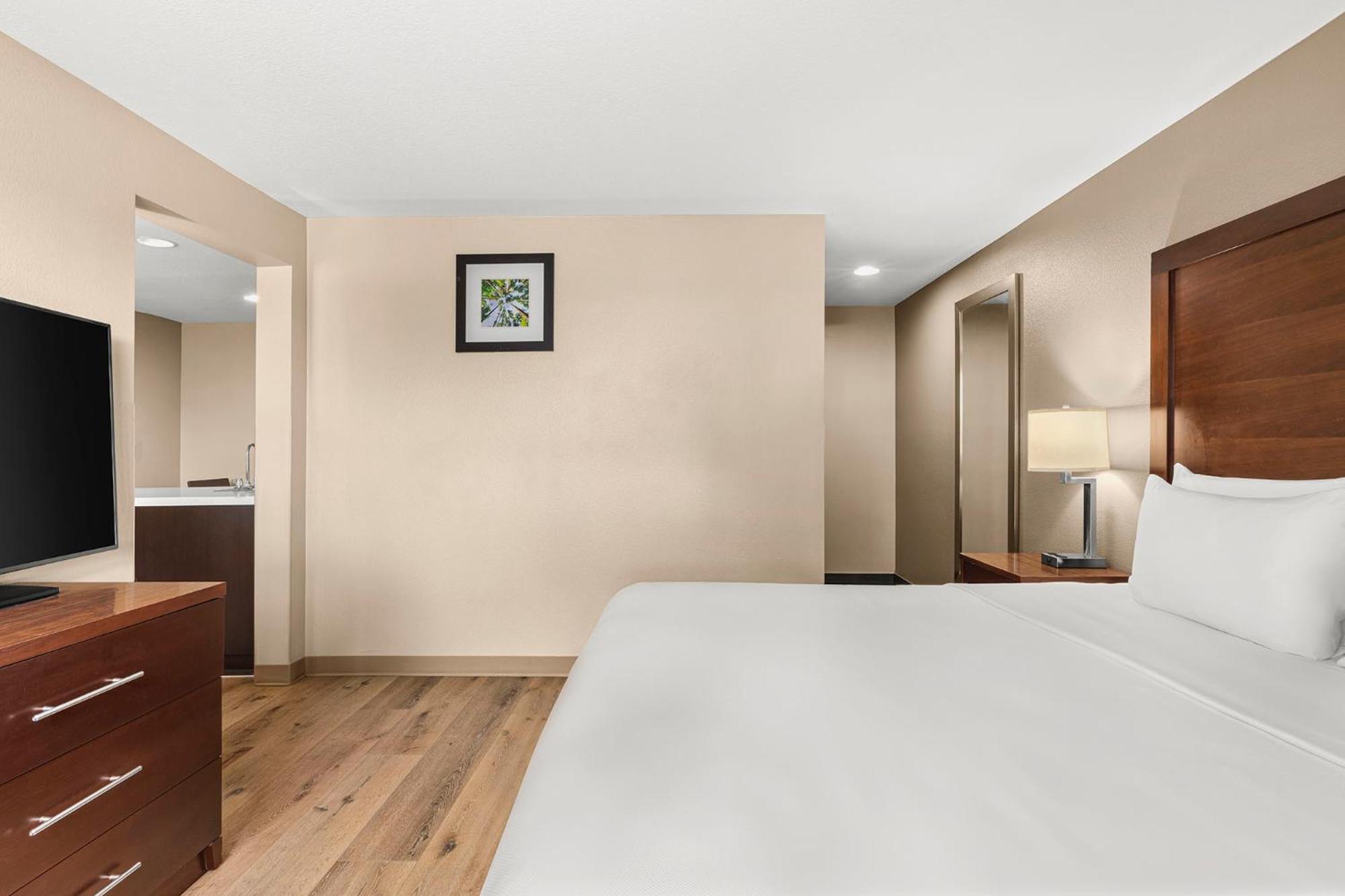 Comfort Inn & Suites Beaverton - Portland West מראה חיצוני תמונה